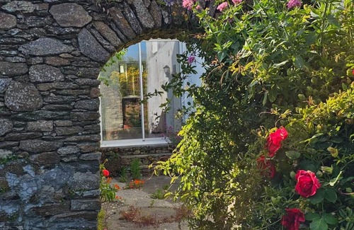 Ile d'Yeu House | Maison Avec Jardin au Coeur de Port Joinville