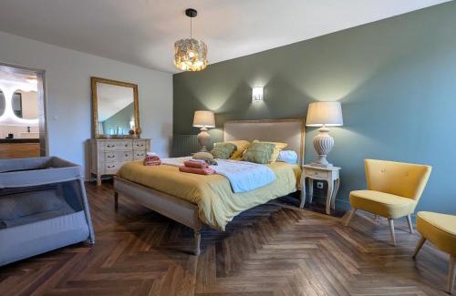 Rouvres-les-Bois House | Maison avec piscine privative et jacuzzi à Rouvres-les-Bois - FR-1-591-722