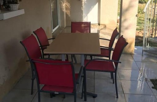 Puygiron House | Maison avec piscine au calme