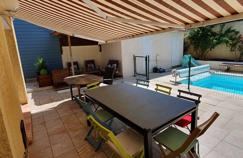 Sommieres House | Maison Avec Piscine, Climatisation et Située à 2 pas du Centre Historique
