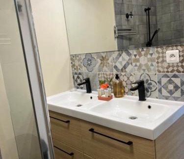 Petite-ÃŽle House | Maison avec piscine chauffée - 8 personnes - Sud Réunion