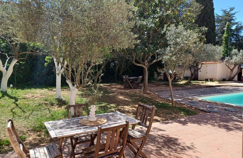 Saint-Julien House | Maison Avec Piscine Dans Havre de Paix au Milieu des Oliviers