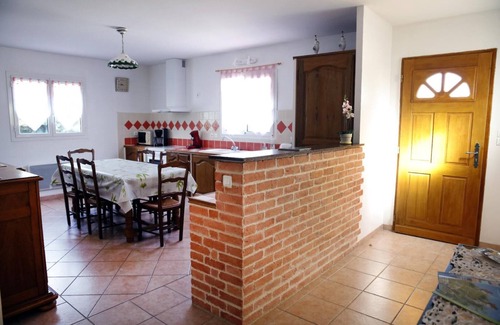 Carces House | Maison Avec Piscine La Bastide