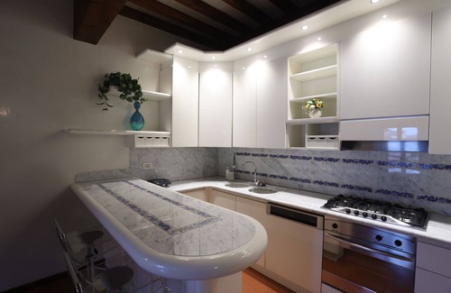 Prato Apartment | Maison B, elegant one-bedroom apartment in the heart of Prato
