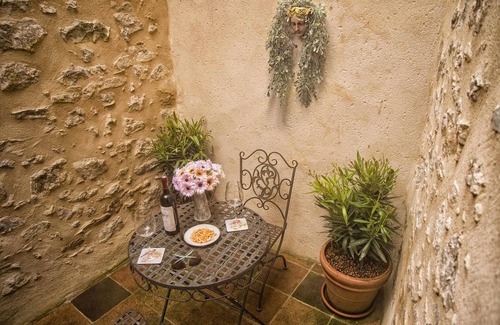 Lagrasse House | MAISON BACCHUS - Medieval Family House