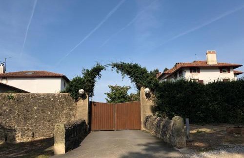 Behobie House | Maison Beltzenia