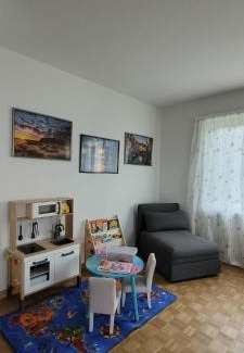 Cadempino Apartment | Maison bohémienne