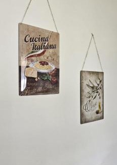 Cadempino Apartment | Maison bohémienne