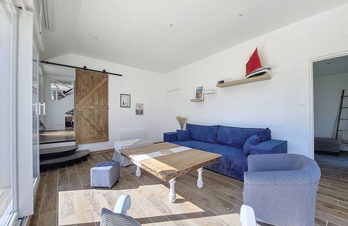 Guisseny House | Maison Bord de Plage: Swimming pool, Sauna, Whirlpool baths, Volleyball and GR34 on foot!