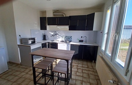 Egleny House | Maison Calme à la Campagne