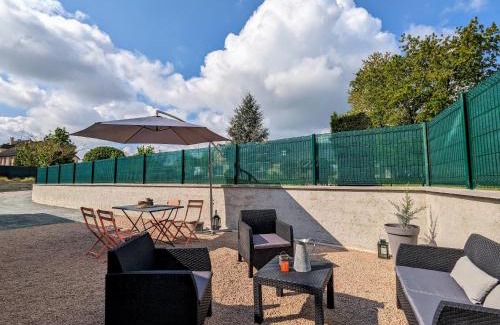 Ardentes House | Maison calme et charmante au cœur du Berry, près des sites historiques, avec jardin privatif et parking. - FR-1-591-585