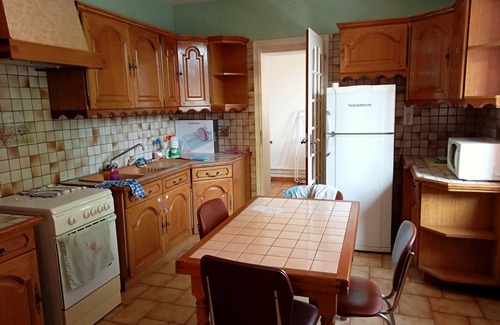 Vaux House | Maison Calme, Terrain Clos Arboré, Jeux de Société et Livres, Animaux Acceptés