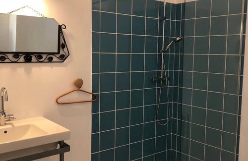 Lavoute-Chilhac House | Maison CHA-RI-VA-RI