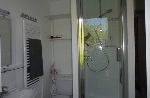 Cournon-dʼAuvergne House | Maison Chaleureuse Parking Gratuit sur Place
