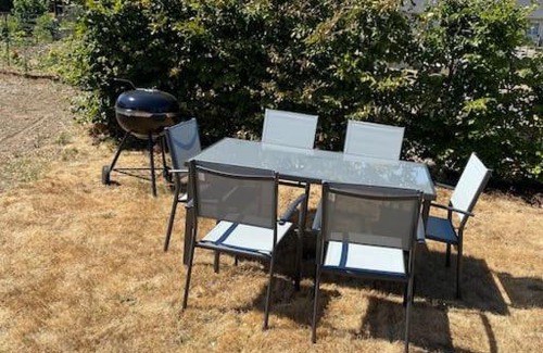 Vatteville La Rue House | Maison chaleureuse avec jardin au calme