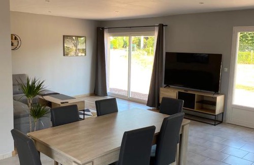 Vatteville La Rue House | Maison chaleureuse avec jardin au calme