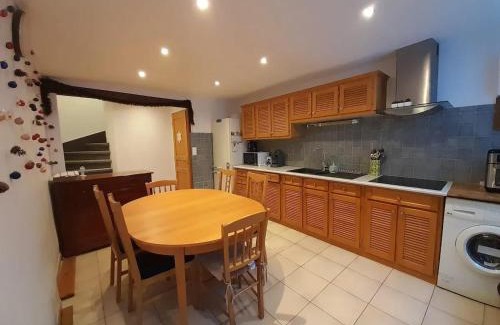 Boussy-Saint-Antoine House | Maison charmante à Boussy-Saint-Antoine, 54 m², confort