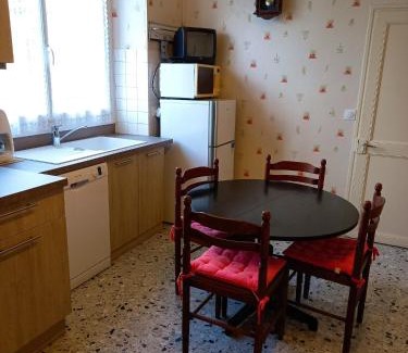 Chepy House | Maison charmante à Chepy avec jardin et piste de pétanque