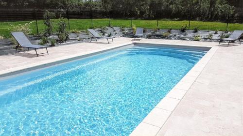 Thenac House | Maison charmante à Monestier avec piscine et jacuzzi