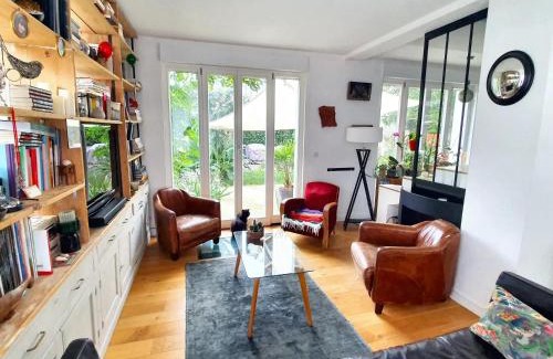 Bois-Colombes House | Maison charmante a Bois Colombes avec jardin prive et parking