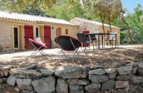 Sartene House | Maison charmante avec jacuzzi et vue sur montagne à Sartène