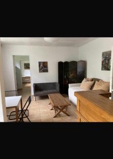 Auffargis House | Maison charmante bordée de bambous