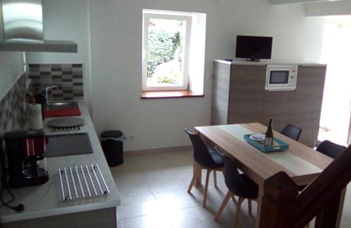 Cast House | Maison charmante près de Cast avec jardin et activités