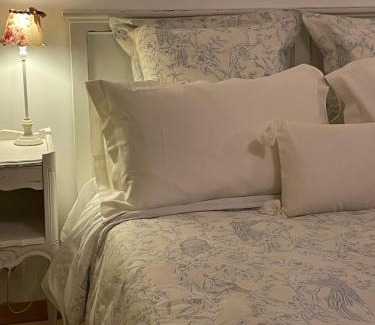 Fericy Bed & Breakfast | Maison Charmille