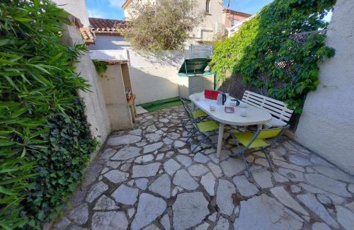 Le Grau-dʼAgde House | Maison climatisée rénovée 2 pièces, 2 cabines avec terrasses à 500m de la plage, parking inclus - FR-1-423-304