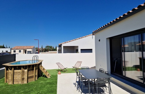 Salleles-d'Aude House | Maison Climatisée Avec Piscine, à 400 m du Canal du Midi. Mer à 30 Minutes