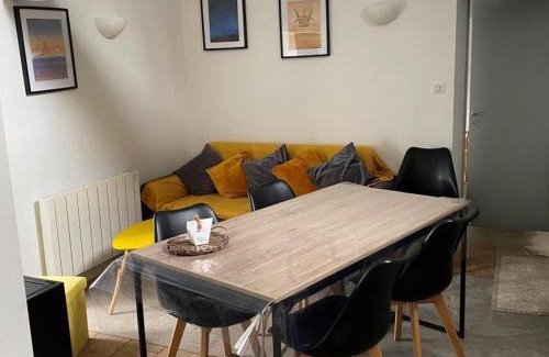 Brout-Vernet House | Maison Cocooning au Cœur du Bourbonnais - Animaux Acceptés - FR-1-489-68