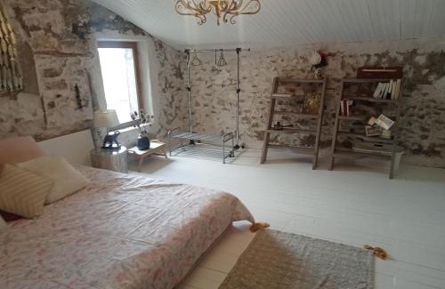 Dauphin House | Maison coeur de village