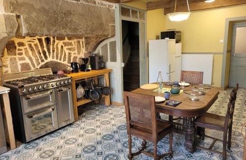 Monthureux-sur-Saone House | Maison Coeurdacier 15 personnes 6 chambres