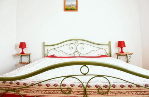 La Roche-sur-le-Buis House | Maison confortable à La Roche-sur-le-Buis avec piscine partagée