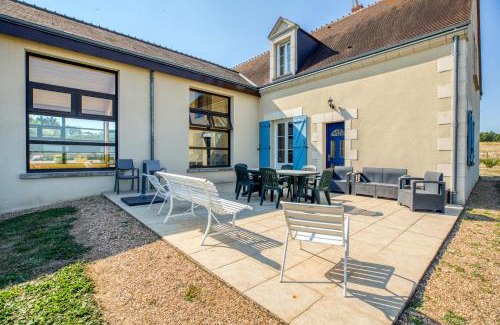 Faverolles House | Maison confortable avec piscine à Villentrois-Faverolles 250m²