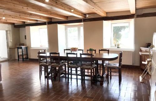 Bagnols House | Maison conviviale à Bagnols avec terrasse et jardin