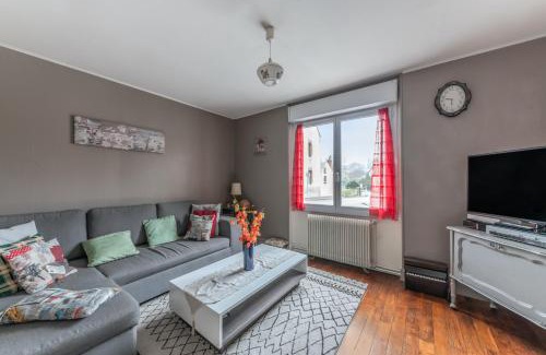 Bourbon-Lancy House | Maison conviviale à Bourbon-Lancy avec équipements modernes