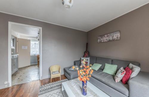 Bourbon-Lancy House | Maison conviviale à Bourbon-Lancy avec équipements modernes