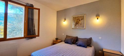 Le Bar-sur-Loup House | Maison conviviale avec jacuzzi à Le Bar-sur-Loup