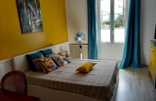 Saint-Georges-du-Bois Bed & Breakfast | Maison Coquelicot