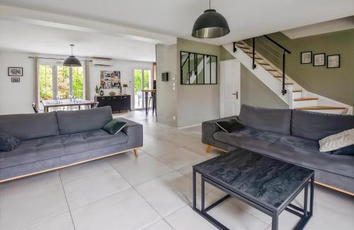 Le Plessis-Feu-Aussoux House | Maison Cosy Campagne, Terrasse & Spa