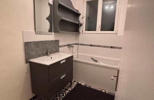 Saint-Pierre-des-Corps House | Maison cosy proche gare SNCF 2 chambres