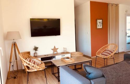 Plouescat Villa | Maison cosy à 300m de la plage avec spa