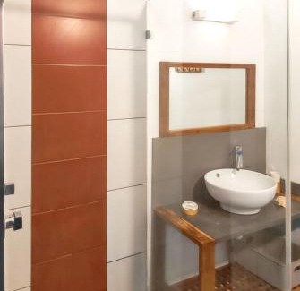 Saint-Pierre House | Maison cosy à Ravine des Cabris avec piscine partagée