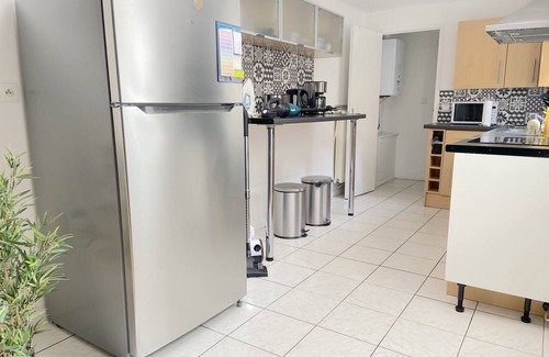 Tourcoing House | Maison Cosy 8 personnes proche LILLE