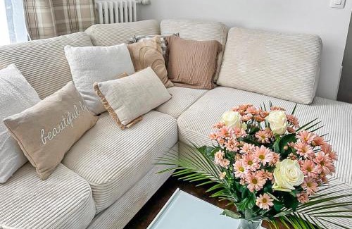 Porchefontaine House | Maison Cosy Jardin & Terrasse