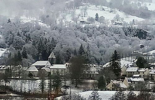 Thiezac House | maison cosy proche de la station de ski du lioran 4 personnes