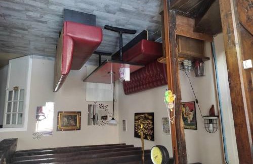 Fontanieres House | Maison Creusoise dans le village de Fontanières.