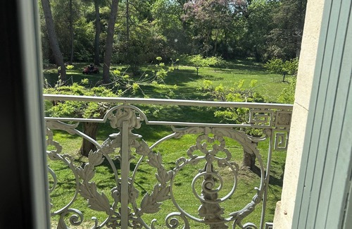 Saint-Nazaire-de-Pezan House | Maison de maître in the countryside 15 minutes from the sea