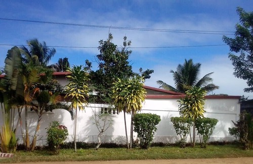 Toamasina Villa | Maison D'hôtes Pour Partir se Divertir et se Détendre à 3 Minutes de la Plage!